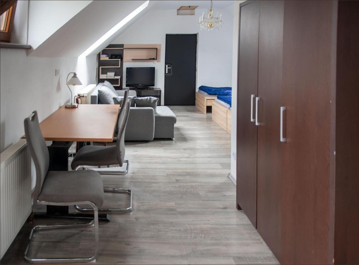 Apartamento V Sadu Lysá nad Labem Exterior foto